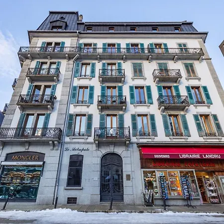 Modern Hypercenter 3br + View 180° Apartment Chamonix
